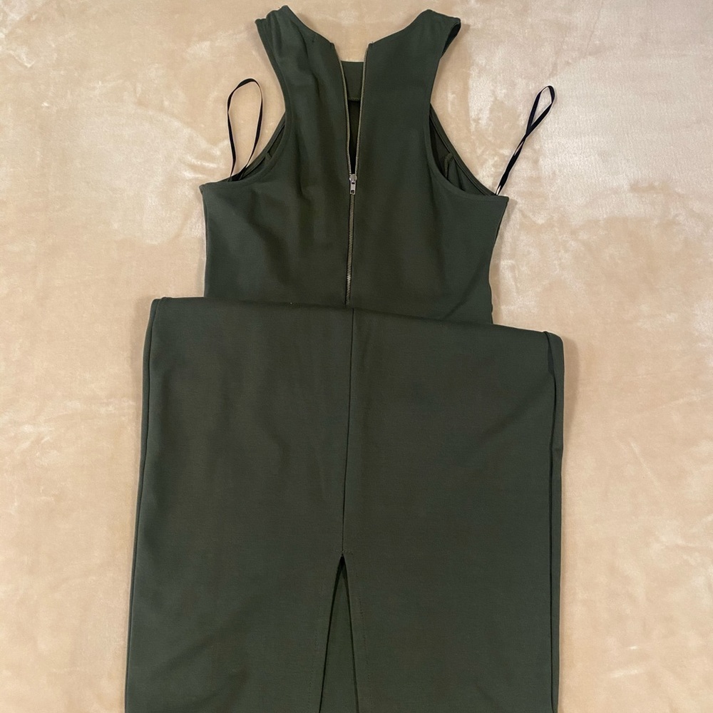 Dress - Picture 5 of 5